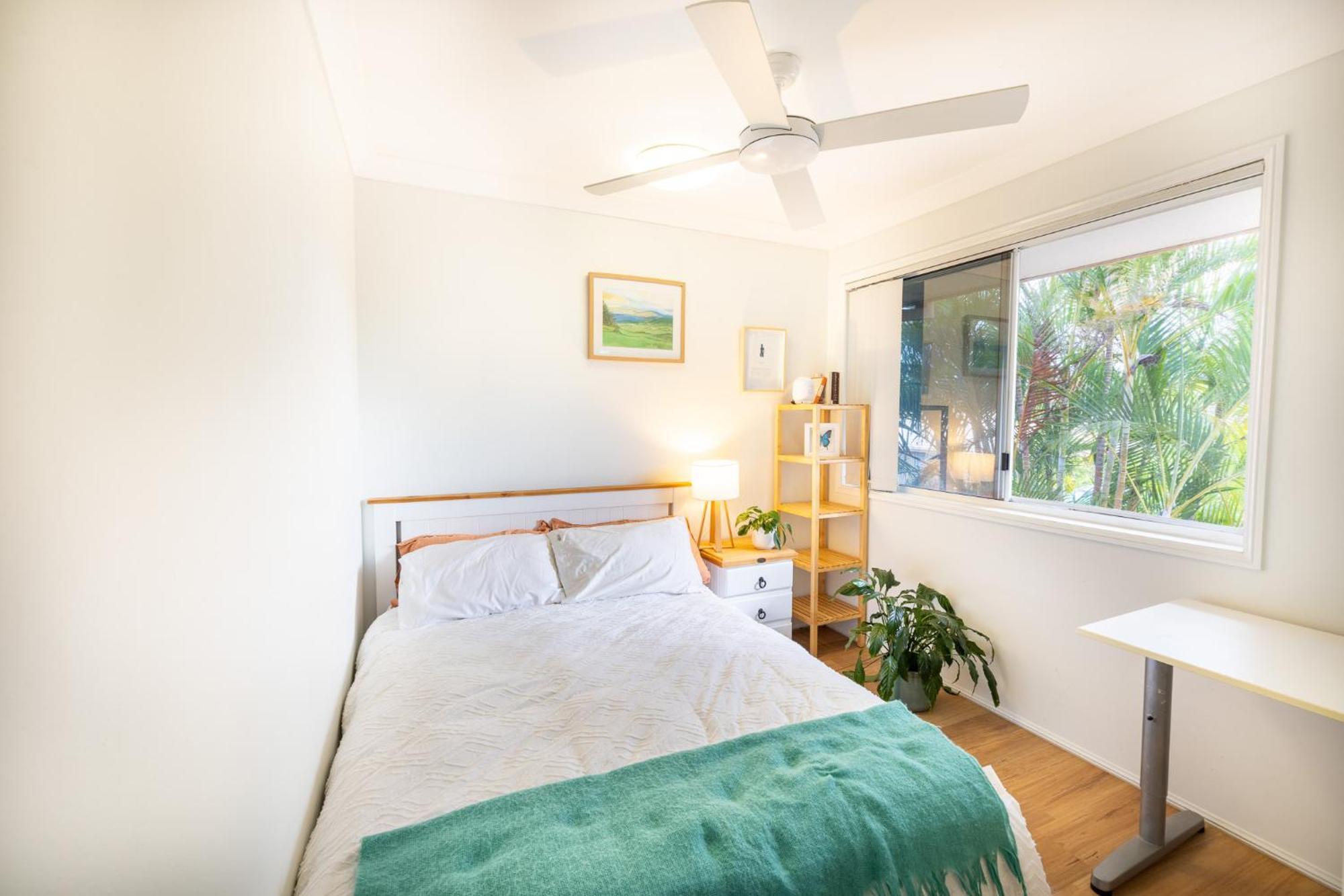 Apartment Stylish 3-br In The Heart Of The
